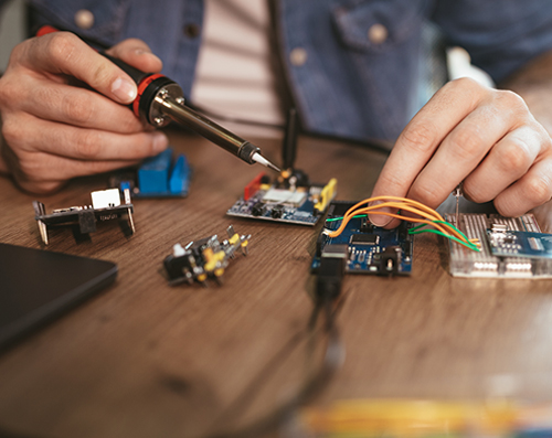 soldering electronic circuit board