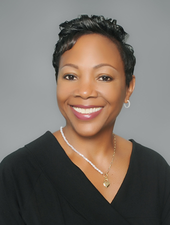 Stacy Headshot