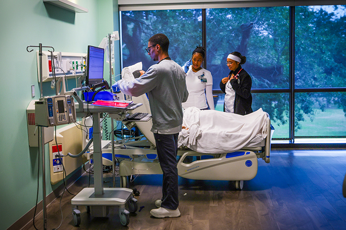 student nurses in an ER simulator